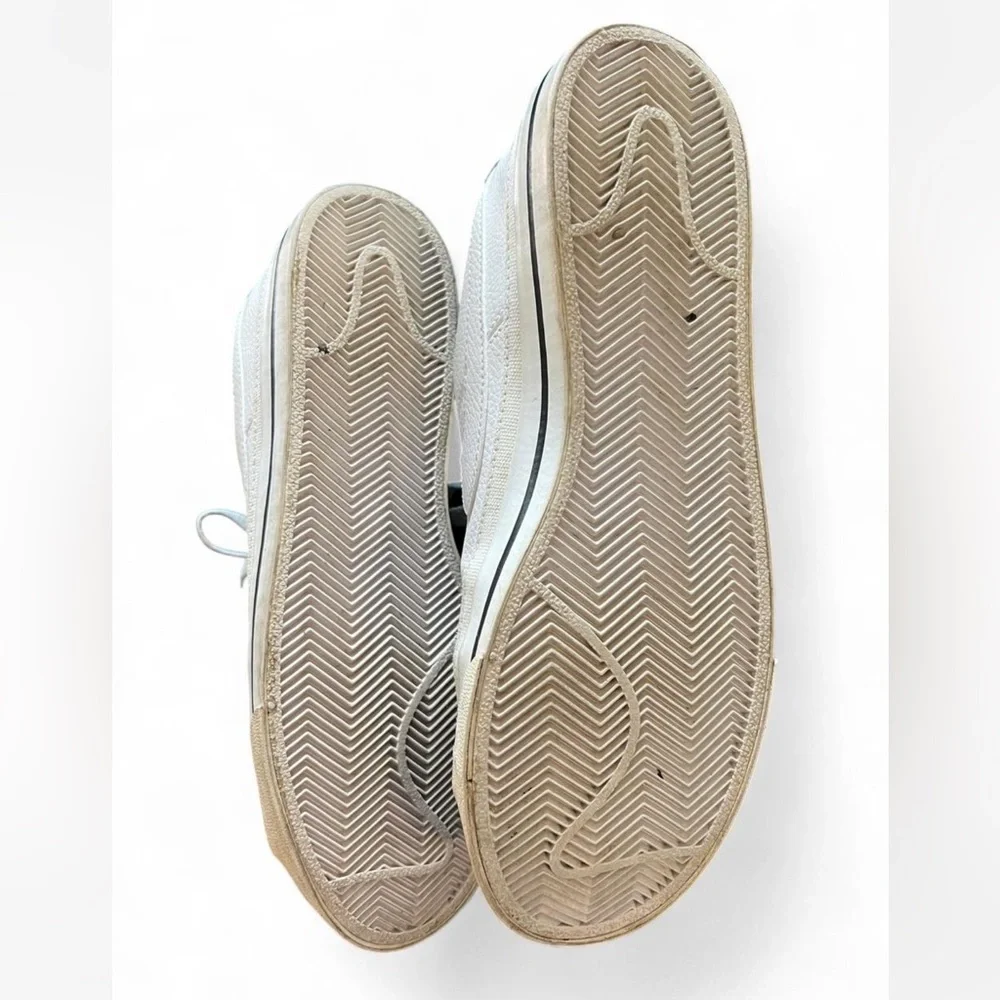 Nike Court Sneakers